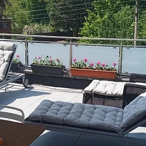 https://grande-maison-moderne-originale-45-rue-jean-jaures-4420.brusselshotelsbook.com